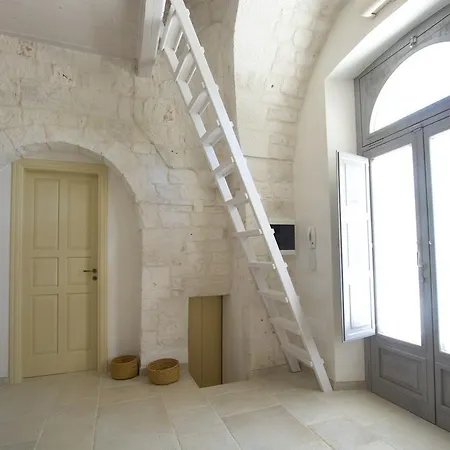 Trulli Laetitia Martina Franca